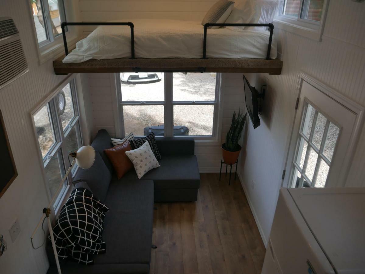 Hygge Tiny Home HUE-gah Leeds Eksteriør billede
