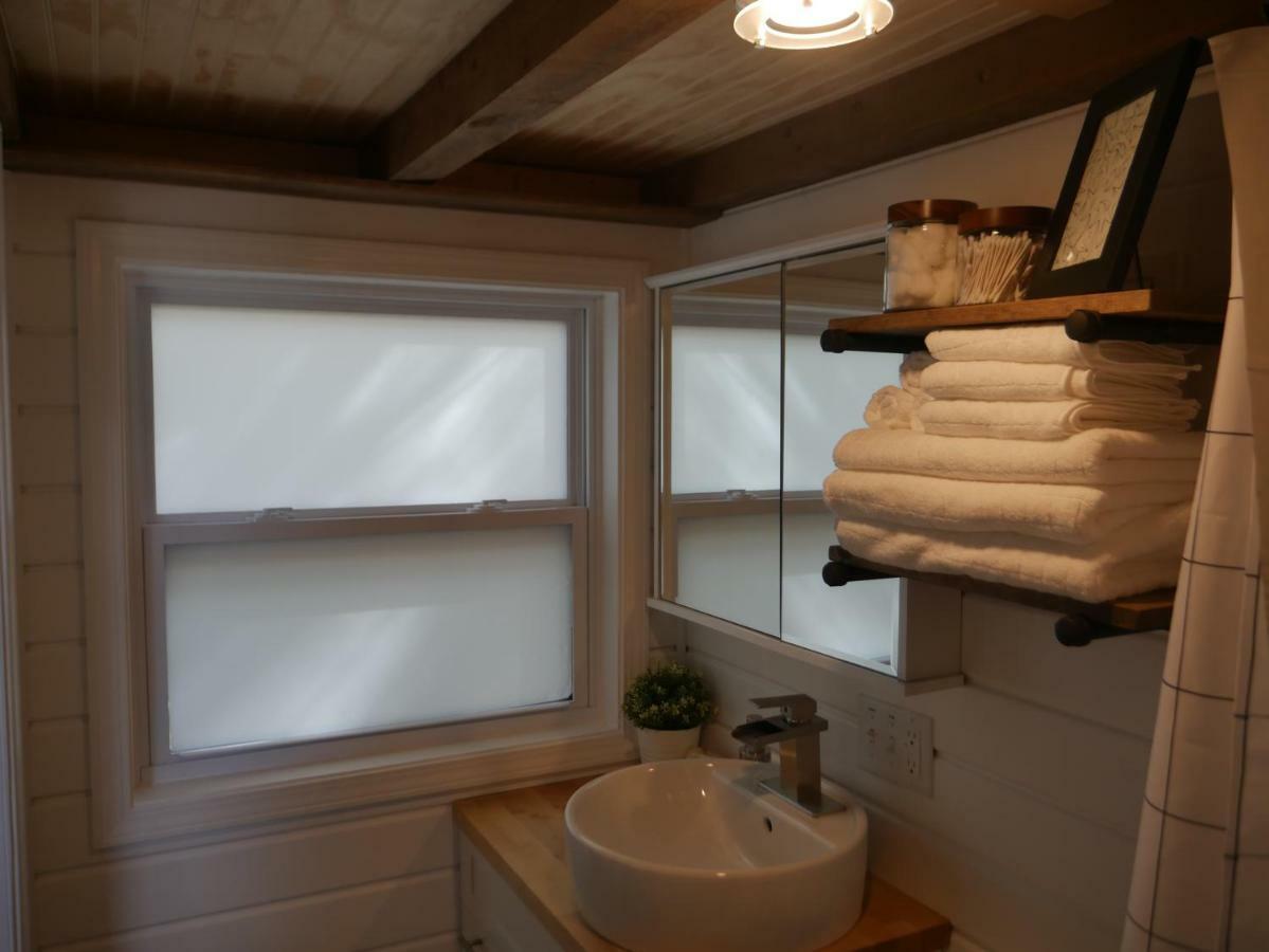 Hygge Tiny Home HUE-gah Leeds Eksteriør billede
