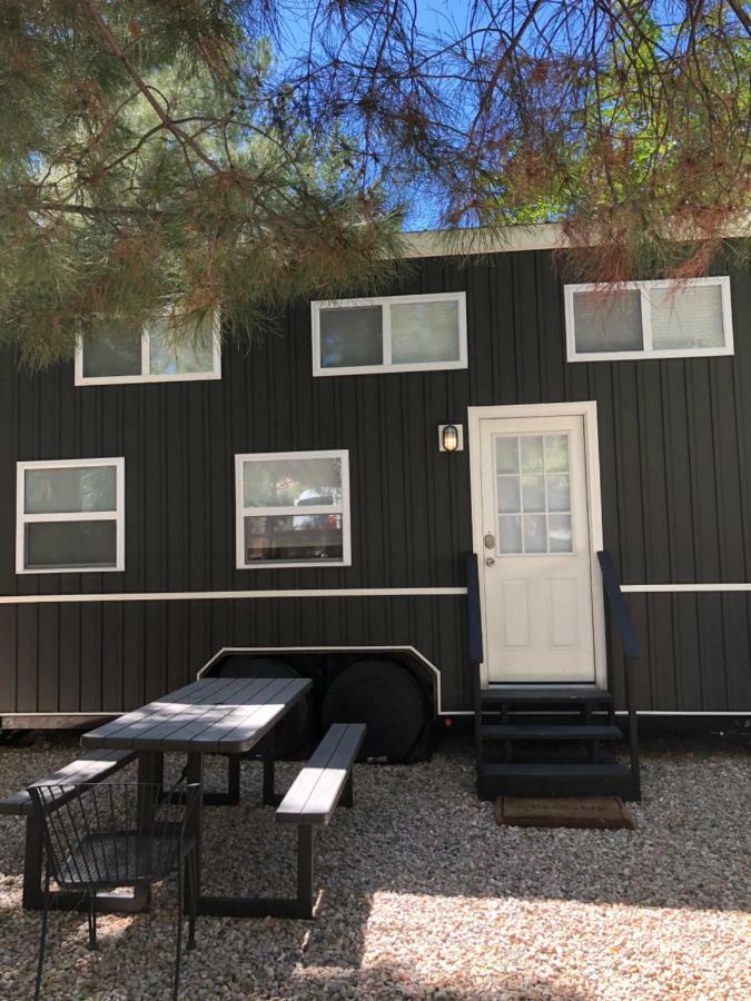 Hygge Tiny Home HUE-gah Leeds Eksteriør billede